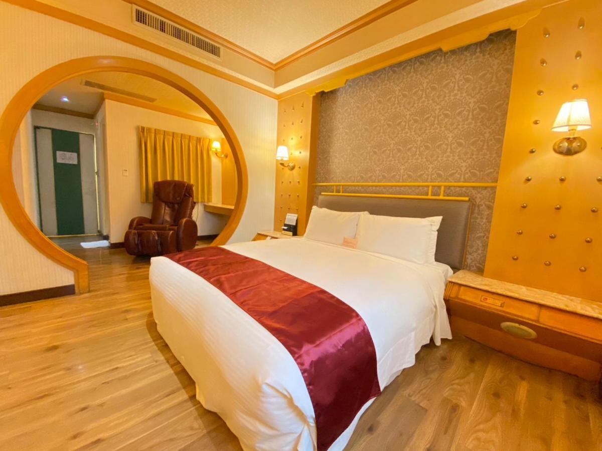 I Live Motel Kaohsiung Dış mekan fotoğraf