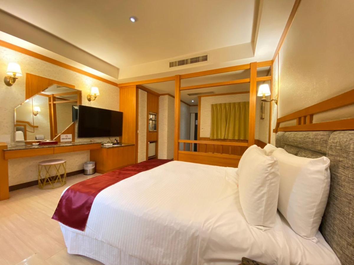 I Live Motel Kaohsiung Dış mekan fotoğraf