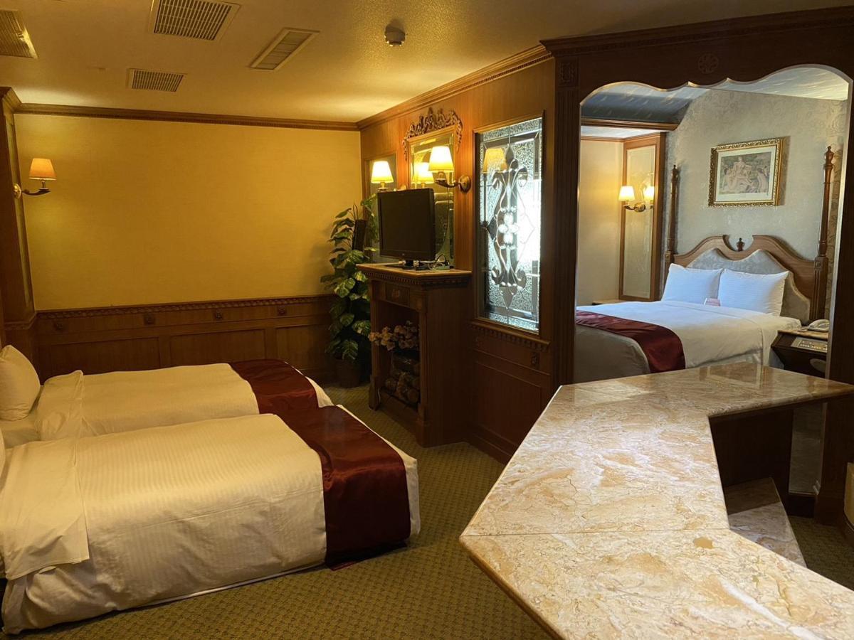 I Live Motel Kaohsiung Dış mekan fotoğraf