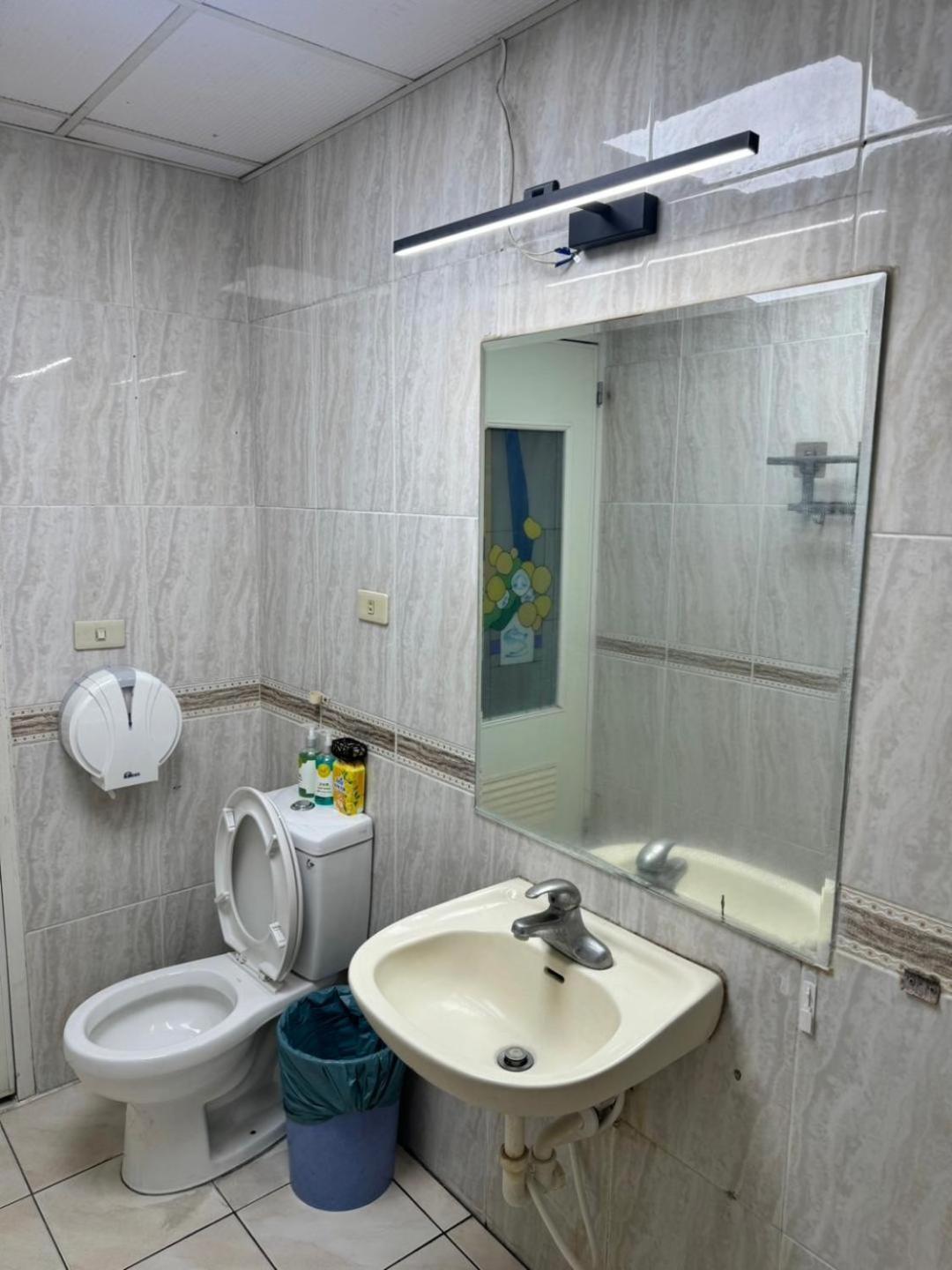 I Live Motel Kaohsiung Dış mekan fotoğraf